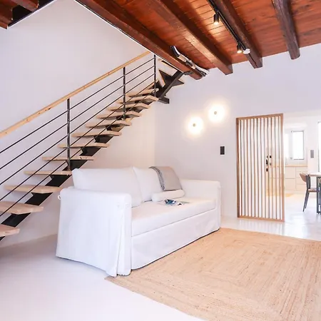 بيت للعطل Casa Aretousa 1886