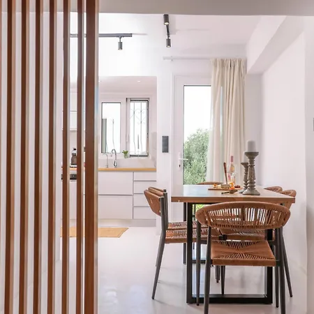 Casa Aretousa 1886 بيت للعطل *